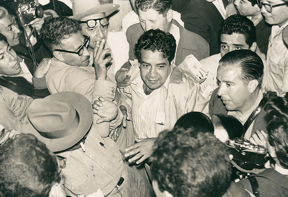 Demetrio Vallejo como secretario general del Sindicato de Ferrocarrileros.